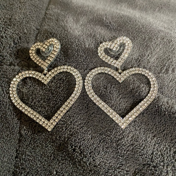 UO Rhinestone Heart Statement Earring - Picture 2 of 4